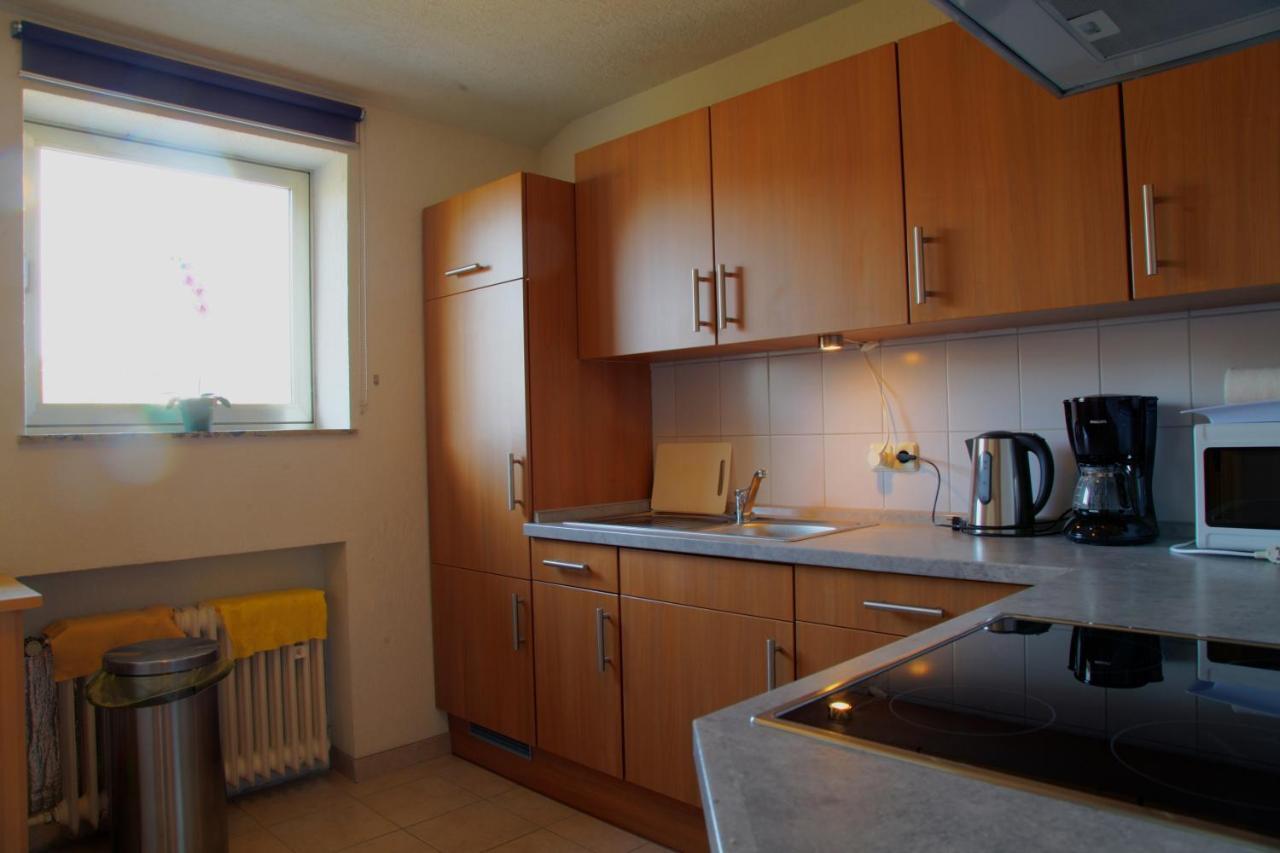 Haus Nova Am Bollerberg Bed & Breakfast Халенберг Екстериор снимка
