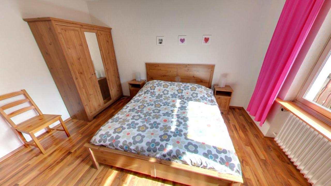 Haus Nova Am Bollerberg Bed & Breakfast Халенберг Екстериор снимка