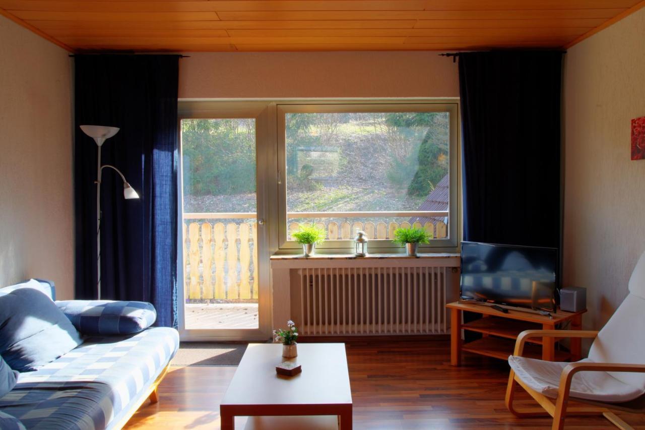Haus Nova Am Bollerberg Bed & Breakfast Халенберг Екстериор снимка