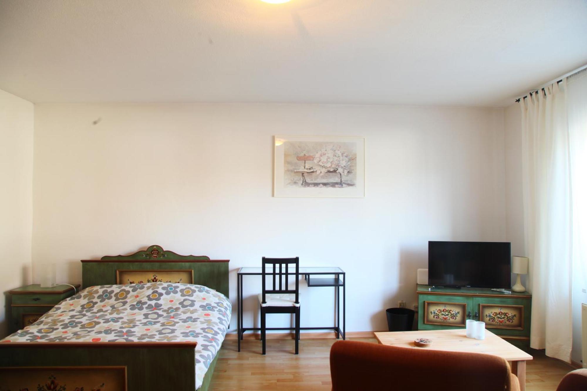 Haus Nova Am Bollerberg Bed & Breakfast Халенберг Екстериор снимка