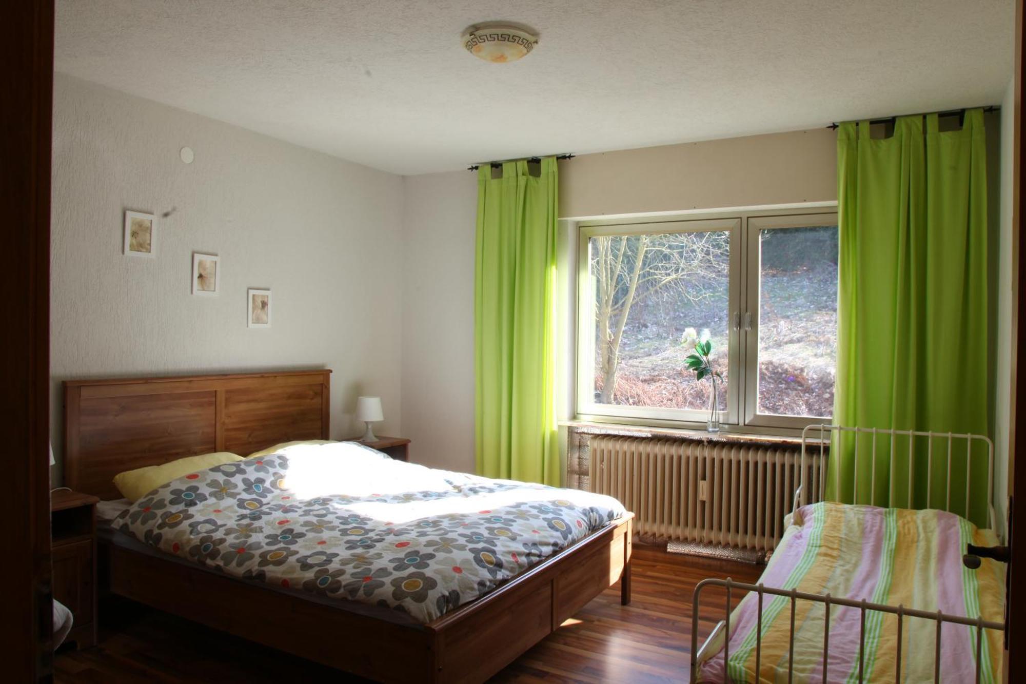 Haus Nova Am Bollerberg Bed & Breakfast Халенберг Екстериор снимка
